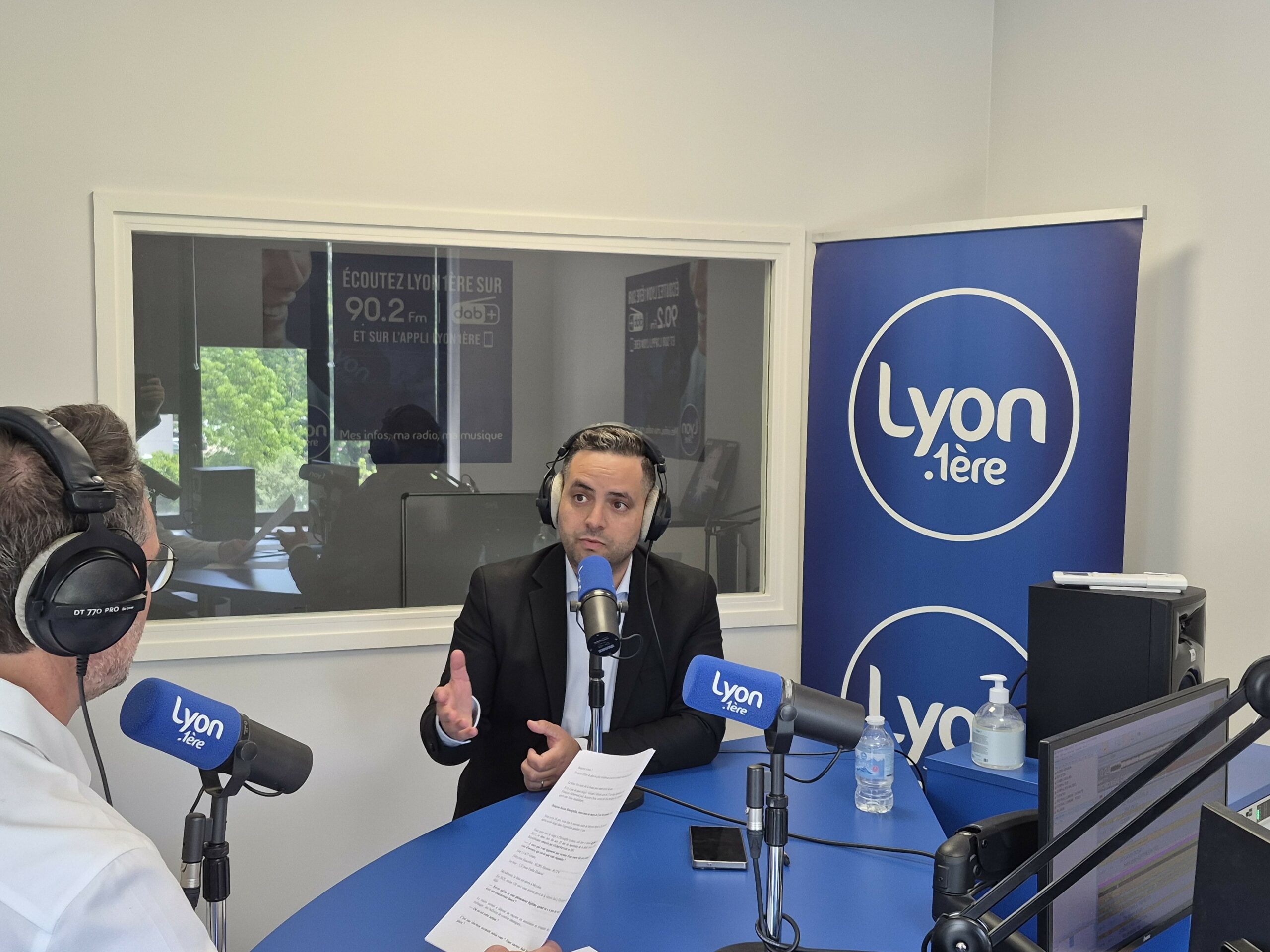 Issam Benzeghiba, invité politique de LYON 1ère