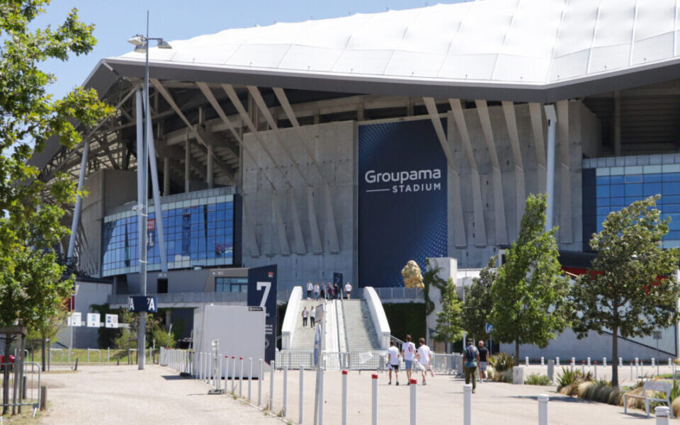 Décines : la navette-bus vers le Groupama Stadium devient payante